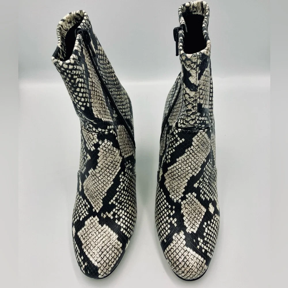 Aldo Aurella 3.5” Block Heel Snakeskin Pattern Ankle Boots size 7 EUC - Picture 5 of 10